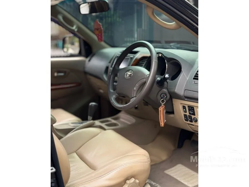 2011 Toyota Fortuner G SUV