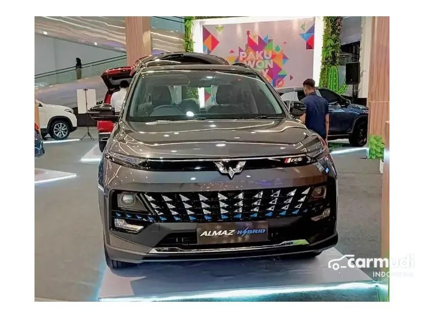 2024 Wuling Almaz RS Hybrid Wagon