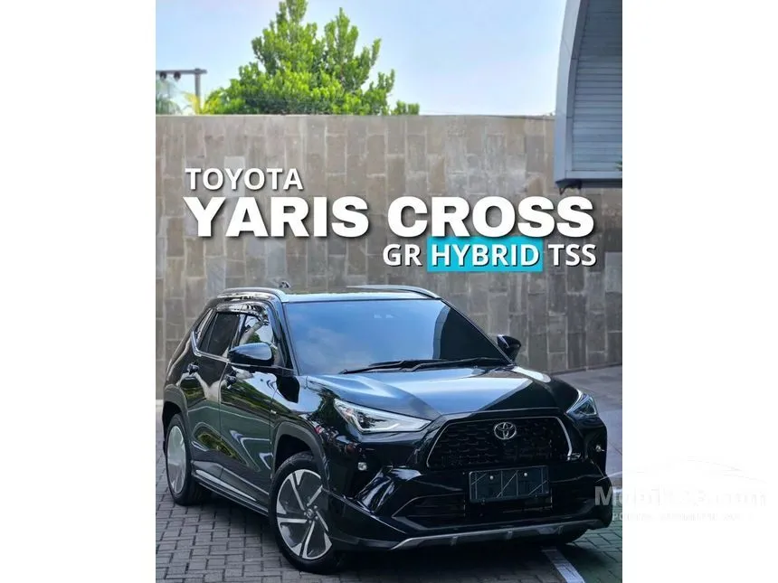 Jual Mobil Toyota Yaris Cross 2023 S GR Parts Aero Package 1.5 di Banten Automatic Wagon Hitam Rp 449.950.000