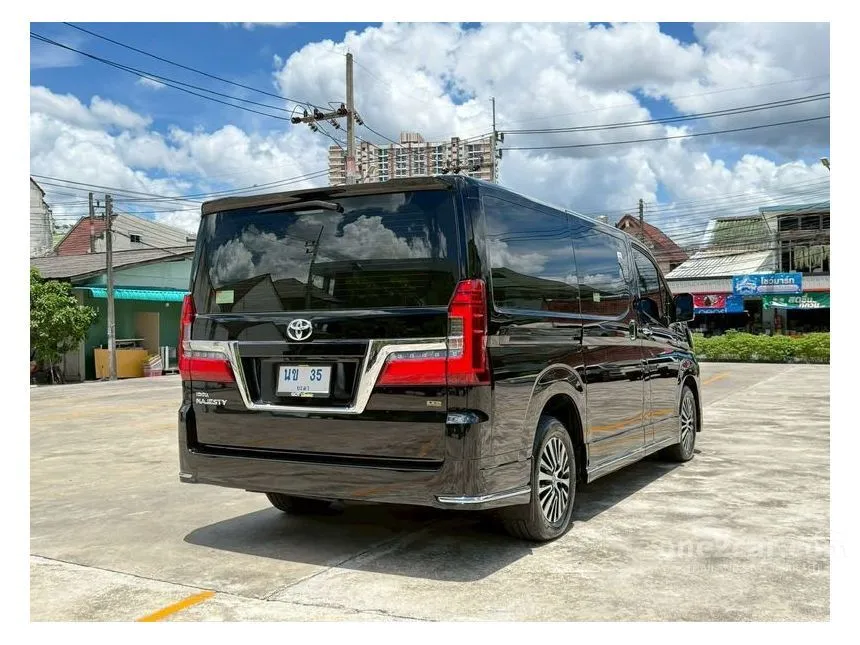 2020 Toyota Majesty Premium Van