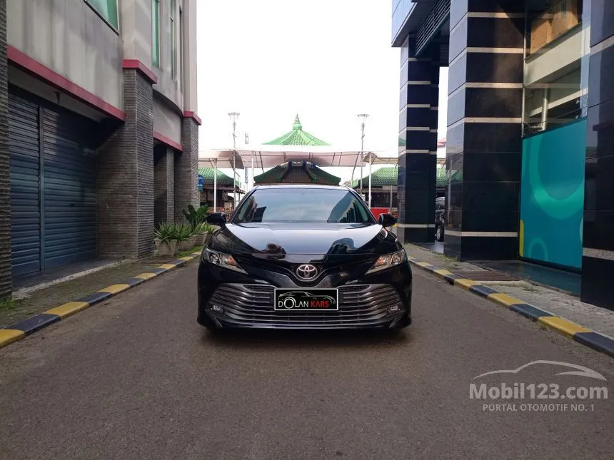 Jual Mobil Toyota Camry 2020 V 2.5 di DKI Jakarta Automatic Sedan Hitam Rp 400.000.000