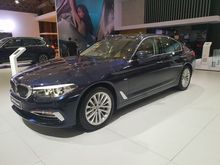 PROMO SPESIAL AKHIR TAHUN DISKON BONUS TERBESAR TERBAIK SE INDONESIA, BUNGA 0 DIJAMIN PUAS UNTUNG 2018 BMW 530i 2.0 Luxury Sedan