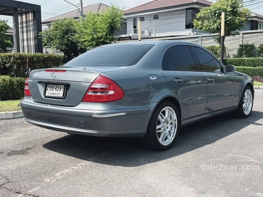 2005 Mercedes-Benz E220 Elegance CDI Sedan