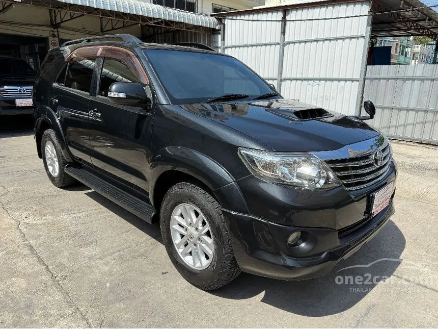 2014 Toyota FORTUNER V SUV