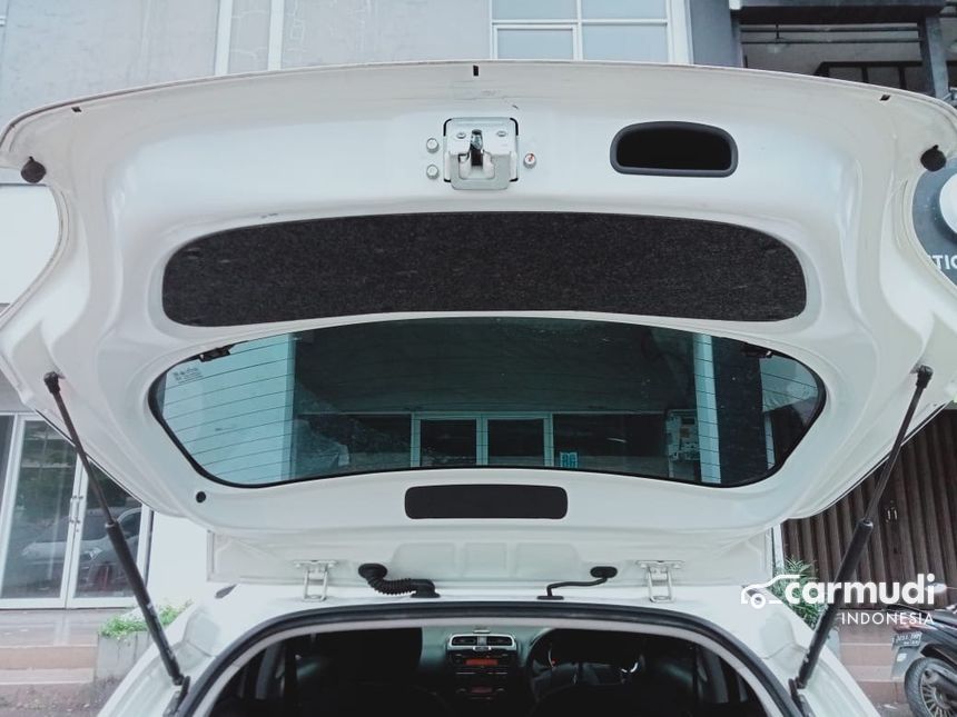 2016 Mitsubishi Mirage GLX Hatchback