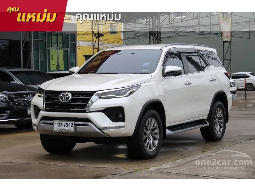 2020 Toyota FORTUNER V SUV
