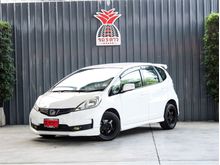 2013 Honda Jazz 1.5 (ปี 08-14) SV i-VTEC Hatchback