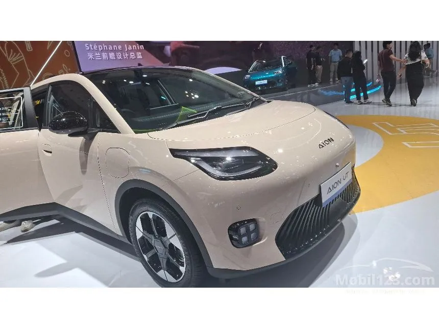 2026 GAC AION UT Premium Hatchback