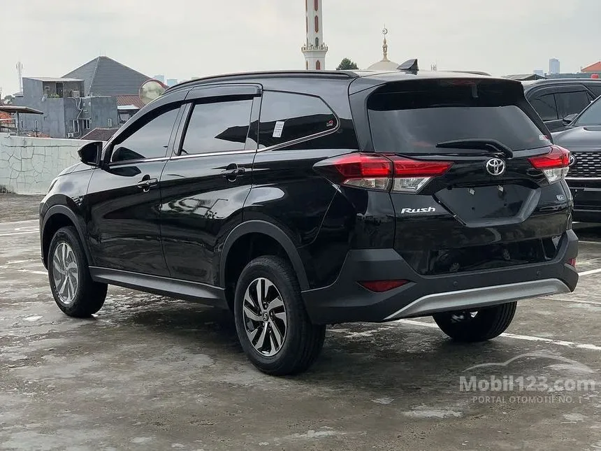 2025 Toyota Rush G SUV