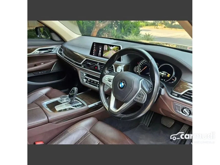 2019 BMW 730Li Sedan