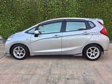 2016 Honda Jazz 1.5 (ปี 14-18) S i-VTEC Hatchback AT