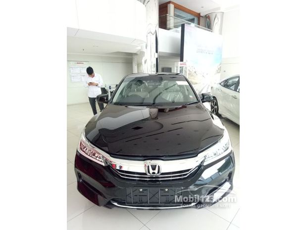  Honda  Accord  Mobil  baru dijual di Dki jakarta Indonesia 