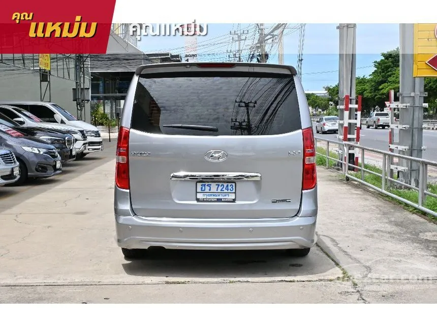 2014 Hyundai H-1 Deluxe Van
