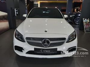 Mercedes Benz C Class Mobil Tahun 2015 Bekas Baru Dijual Di Jakarta Barat Jabodetabek Indonesia Dari 10 Mobil Di Mobil123