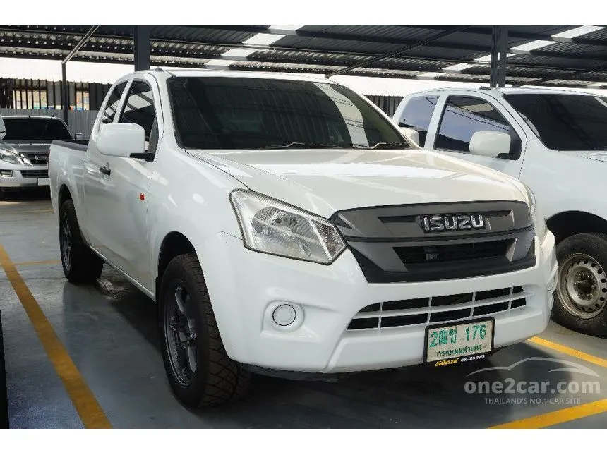 2017 Isuzu D-MAX S Space Cab Pickup