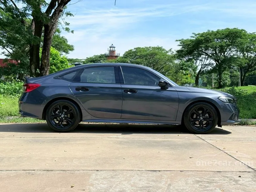 2022 Honda CIVIC RS Sedan
