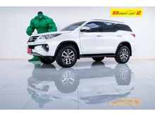 2016 Toyota Fortuner 2.8 (ปี 15-18) V SUV AT