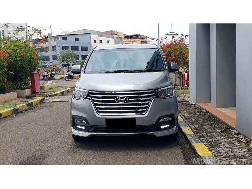 2019 Hyundai H-1 Royale MPV