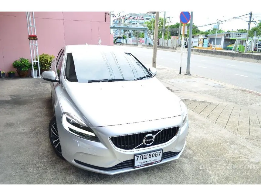 2018 Volvo V40 T4 Wagon