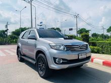2015 Toyota Fortuner 2.5 (ปี 12-15) V SUV