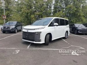 2022 Toyota Voxy 2.0 (Premium Color) MPV