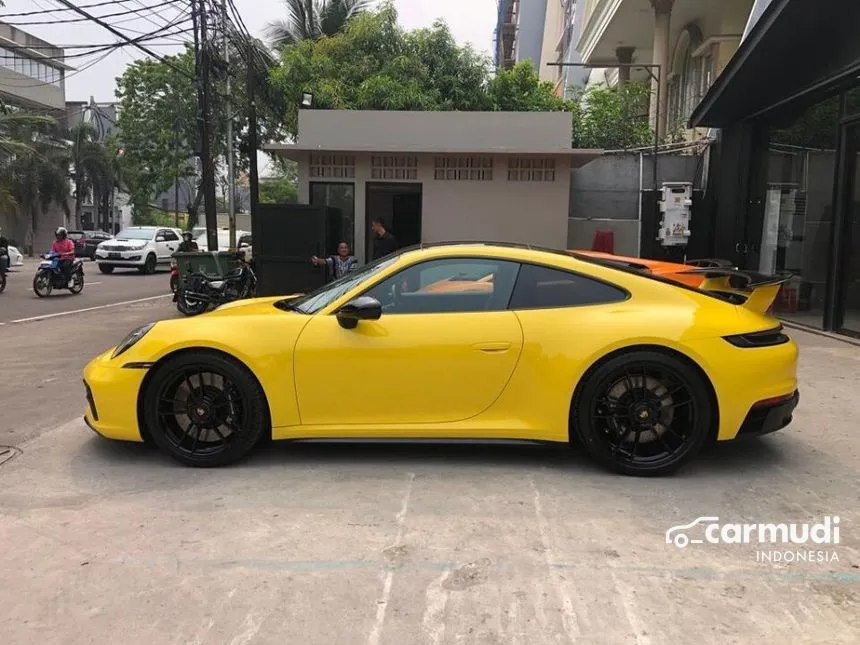 2023 Porsche 911 Carrera GTS Coupe