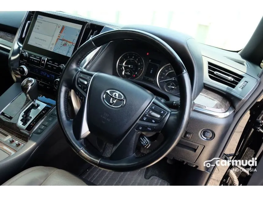 2022 Toyota Alphard Q MPV