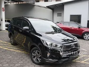 2021 Toyota Kijang Innova 2,4 V MPV