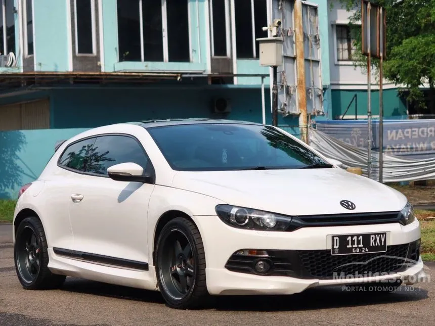 Jual Mobil Volkswagen Scirocco 2010 L4 TSI 2.0 Automatic 2.0 di DKI Jakarta Automatic Hatchback Putih Rp 359.000.000