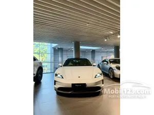 2025 Porsche Taycan 4S Performance Battery Sedan
