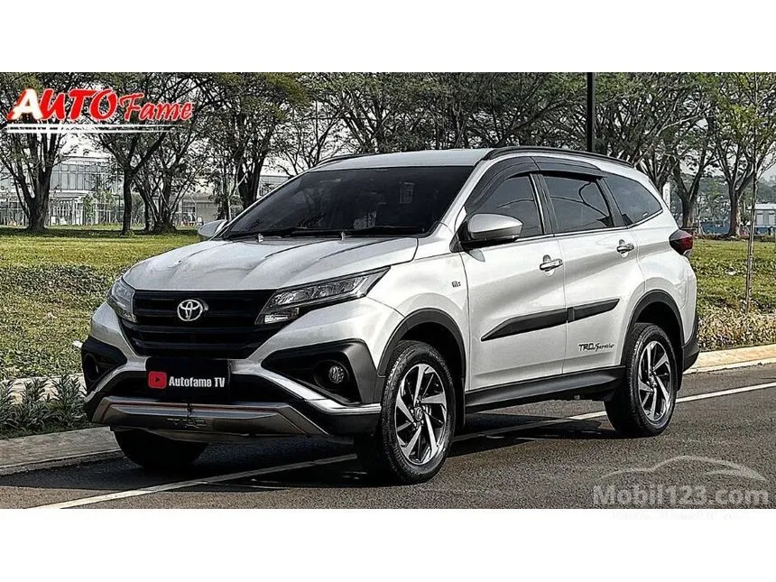 Jual Mobil Toyota Rush 2018 TRD Sportivo 1.5 di DKI Jakarta Automatic SUV Silver Rp 195.000.000