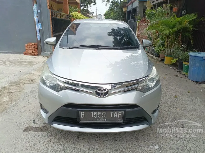Jual Mobil Toyota Vios 2015 G 1.5 di Jawa Barat Manual Sedan Silver Rp 105.000.000