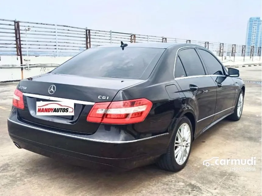 2010 Mercedes-Benz E250 CGI Sedan