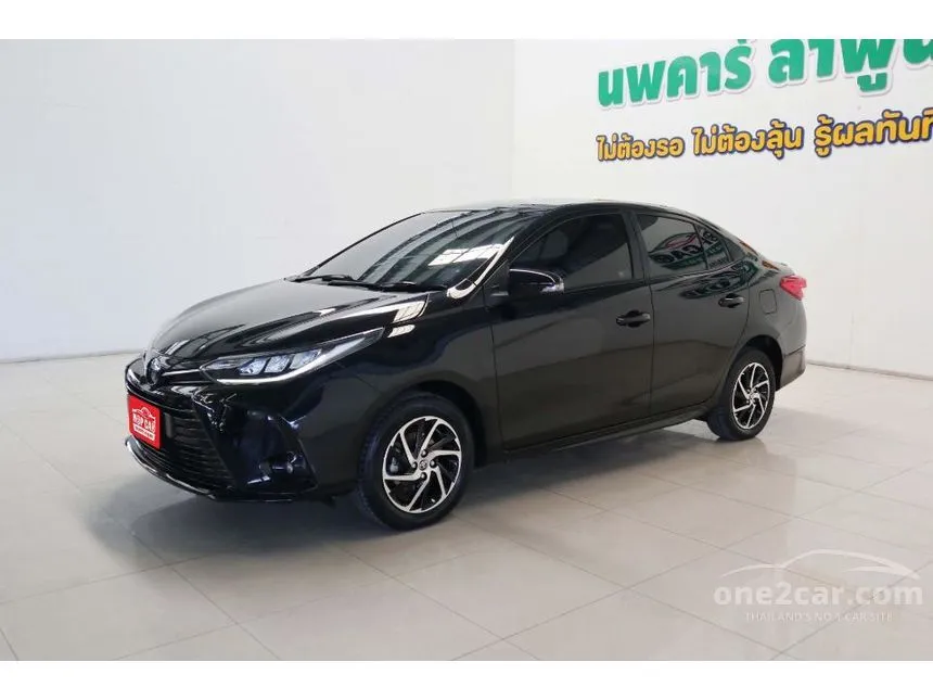 2022 Toyota Yaris Ativ Sport Premium Sedan
