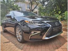 2017 Lexus ES 300 Hybrid Garansi Resmi Lexus Km 52rb Perfect Condition