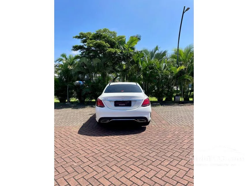 2021 Mercedes-Benz C200 AMG Final Edition Sedan