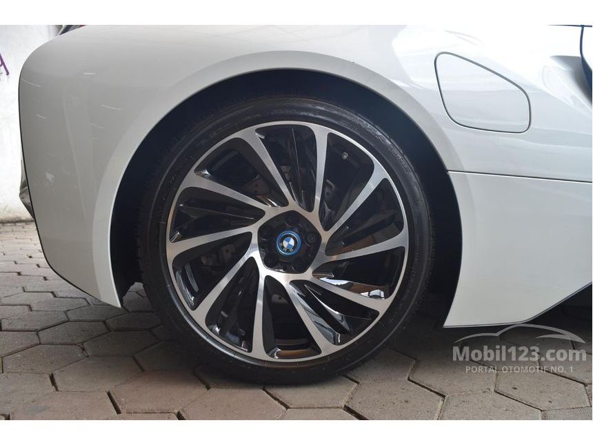 Jual Mobil BMW i8 2022 1 5 di DKI Jakarta Automatic Coupe 