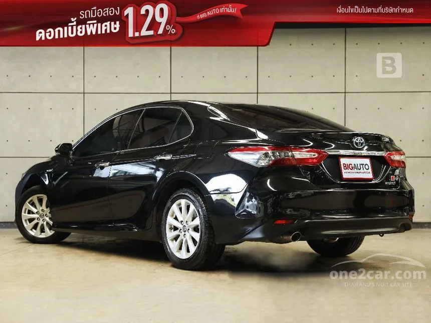2019 Toyota CAMRY Hybrid Premium Sedan