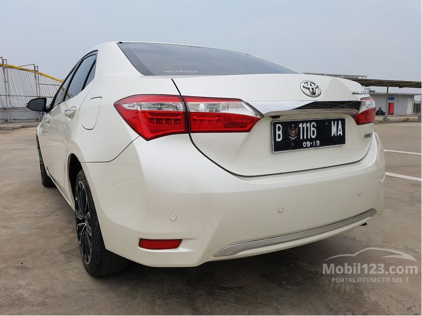 Jual Mobil  Toyota  Corolla  Altis  2014 V 1 8 di Banten 