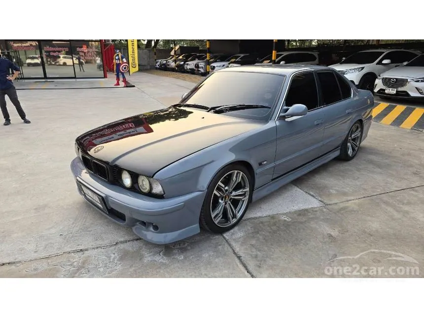 1994 BMW 525i Sedan