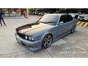 1994 BMW 525i 2.5 Sedan