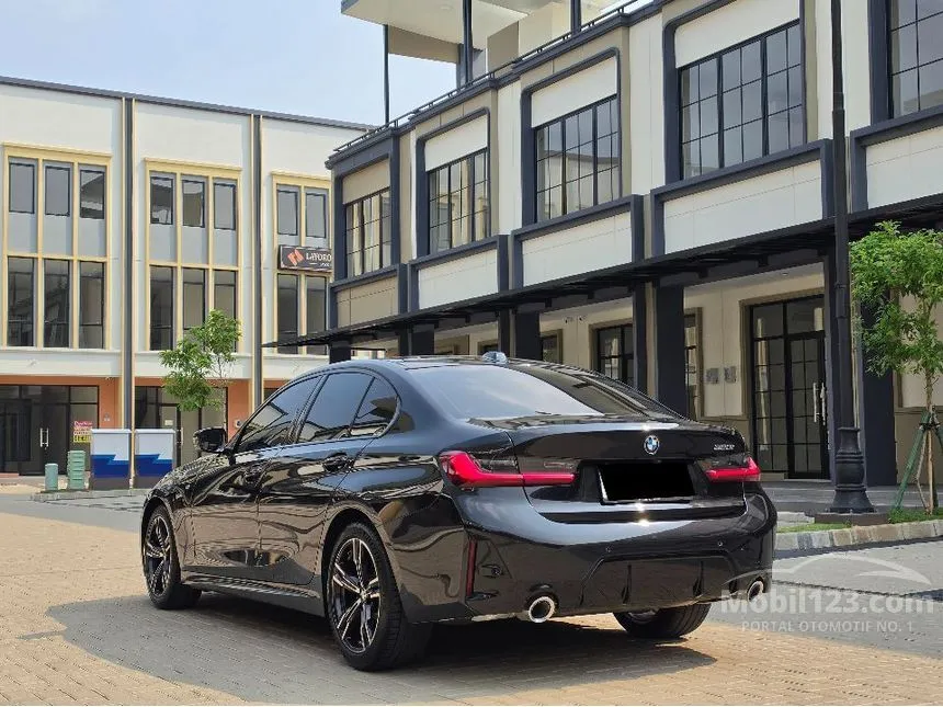 2024 BMW 320i M Sport Sedan