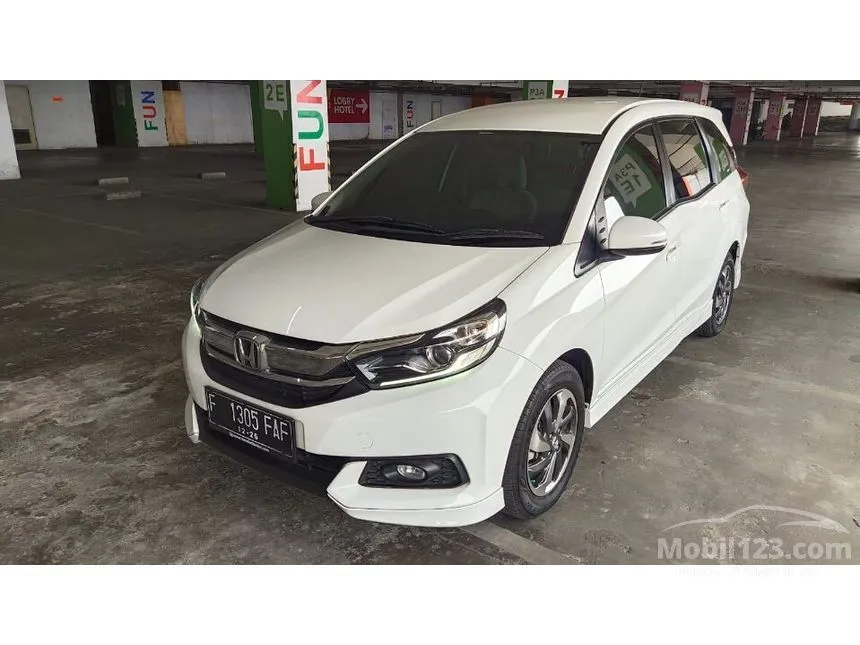 Jual Mobil Honda Mobilio 2021 E 1.5 di DKI Jakarta Automatic MPV Putih Rp 195.000.000