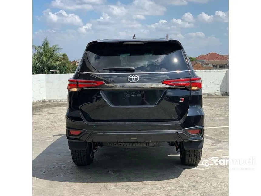 2024 Toyota Fortuner GR Sport Two-Tone SUV