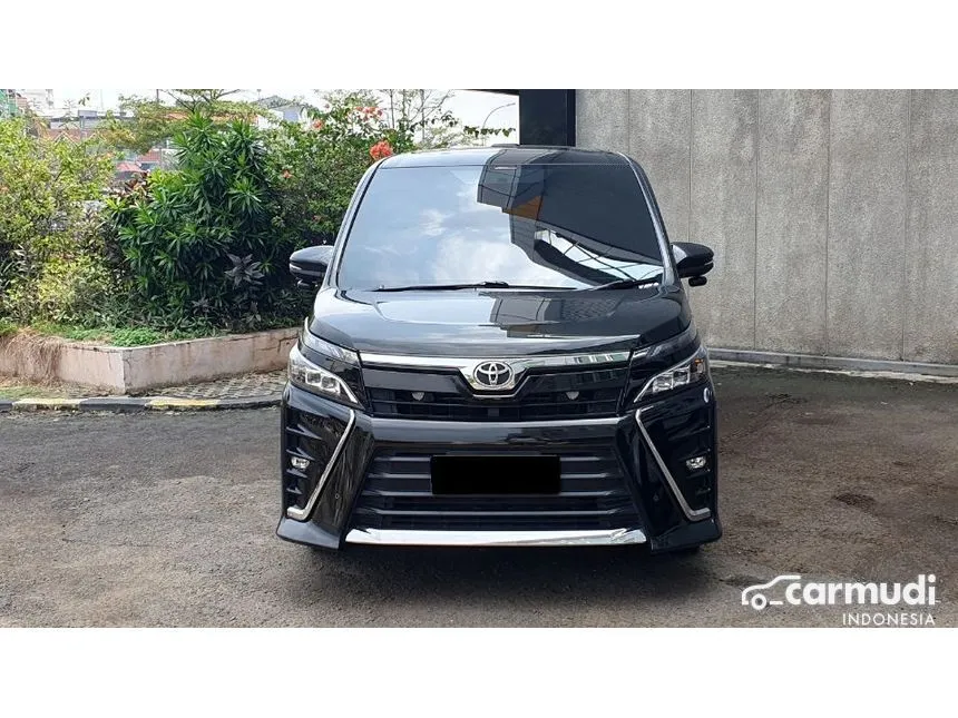 2019 Toyota Voxy MPV