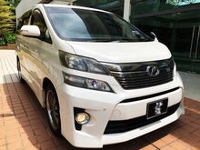 2012 Toyota Vellfire 2.4 Z -MPV 8 Seat Two Power Door