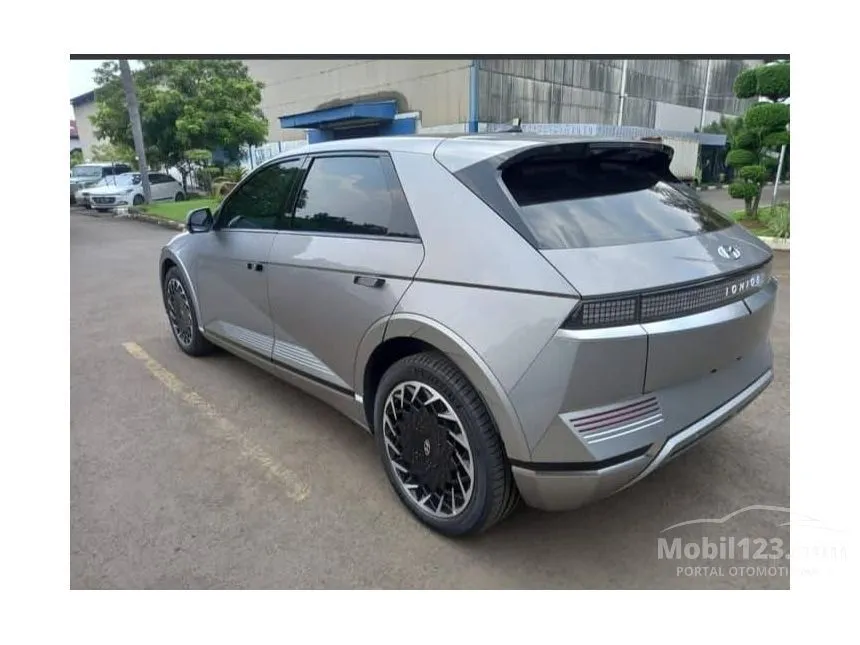 2026 Hyundai IONIQ 5 Signature Long Range SUV