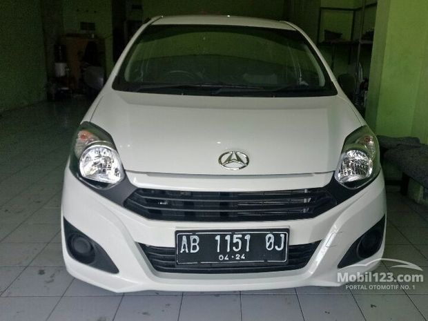 Ayla - Daihatsu Murah - 143 mobil dijual di Yogyakarta 