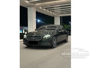 2016 Mercedes-Benz E300 2.0 Avantgarde Sedan