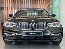 BMW 520i Luxury NIK 2019 Limited Offer